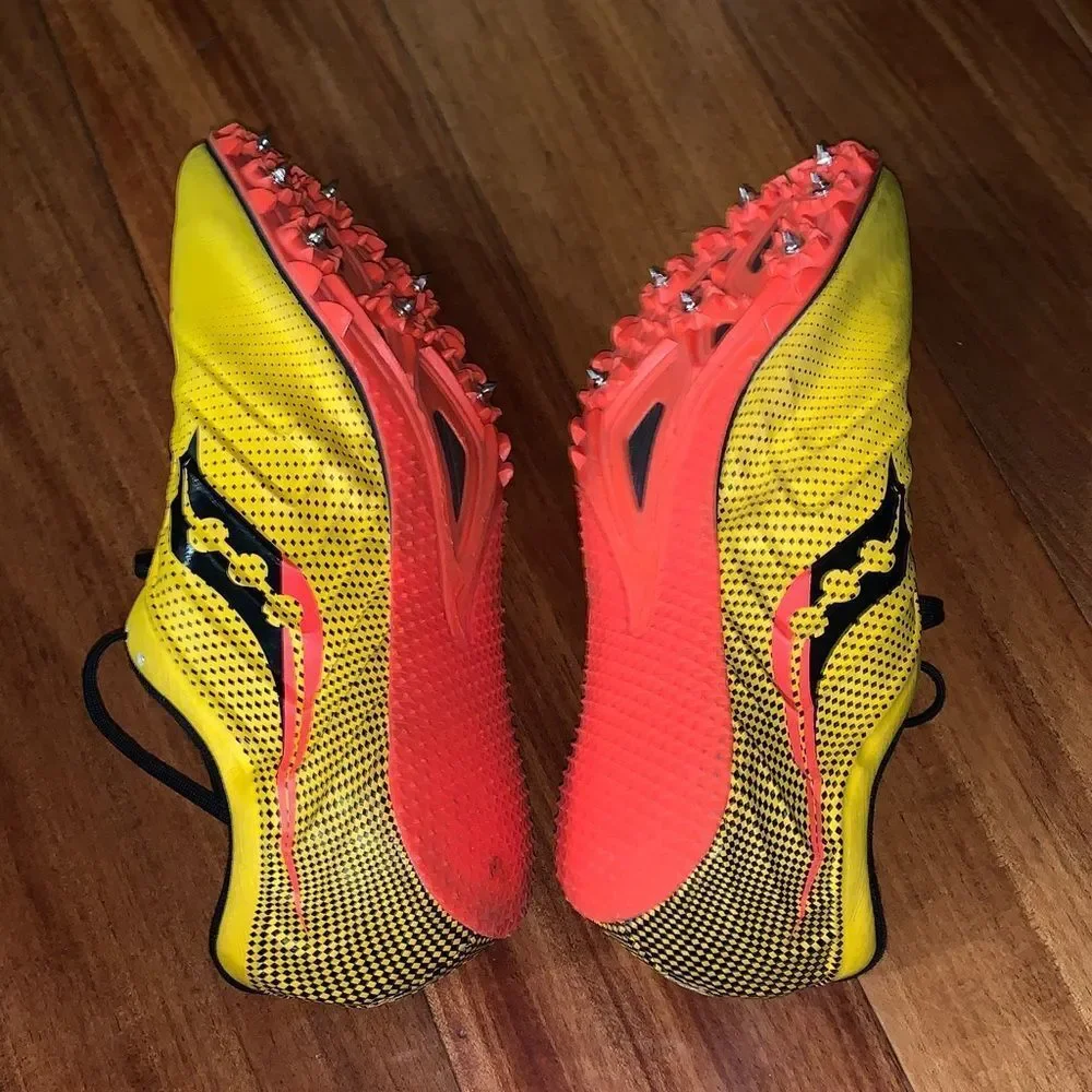 Saucony Men's Vibrant Yellow track sprinter spikes size 11